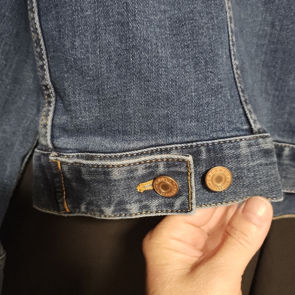 J. CREW MERCANTILE EMBROIDERED STRETCH MEDIUM WASH JEAN JACKET WMS SIZE MEDIUM - Picture 5 of 12